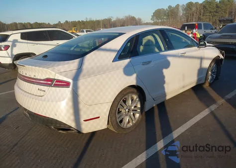 2016 Lincoln Mkz z USA, uszkodzony, nr VIN 3LN6L2G96GR627079